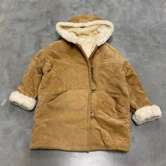 The Unbranded Brand Jackets & Blazers - Vintage y2k 90s mocha brown earthtones cream suede jacket